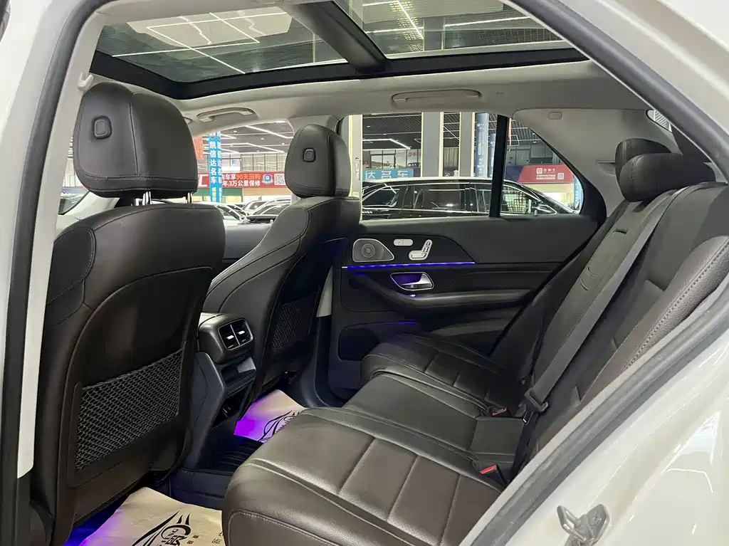 Mercedes-Benz GLE 2019 — фото 13
