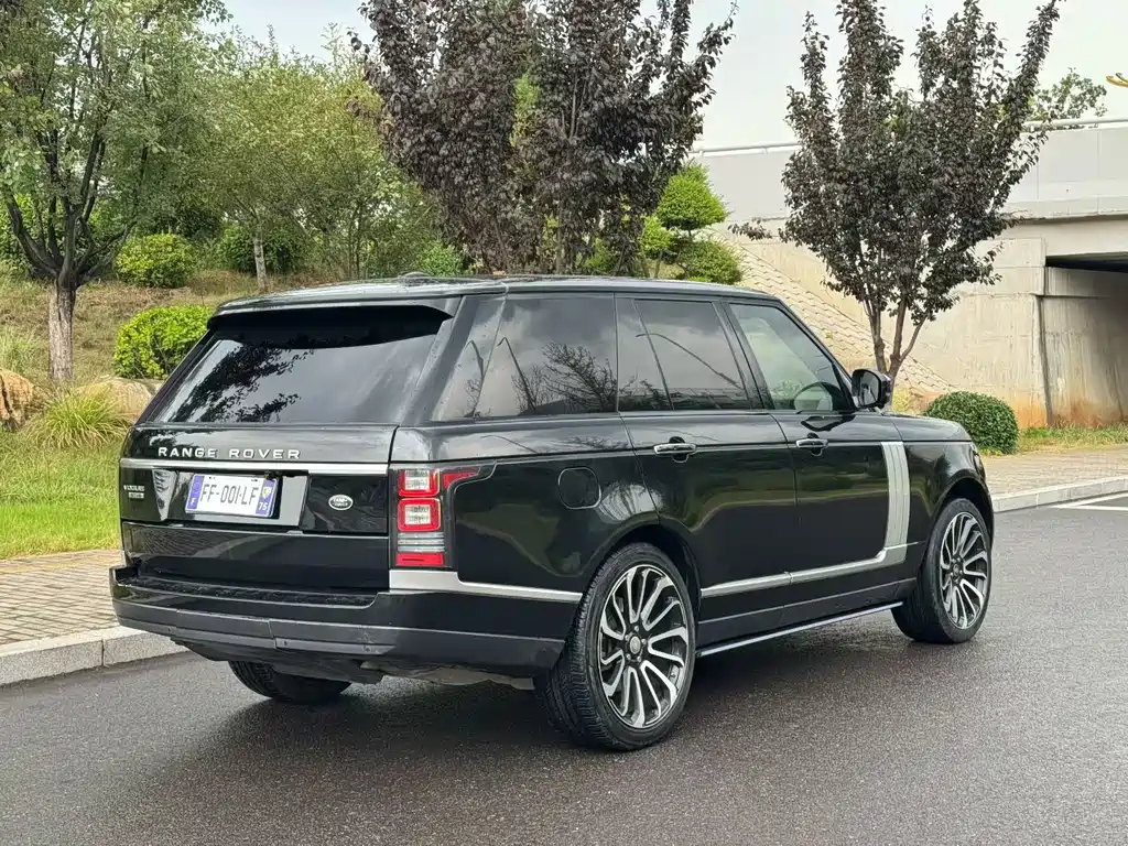 Land Rover Range Rover 2015 — фото 9