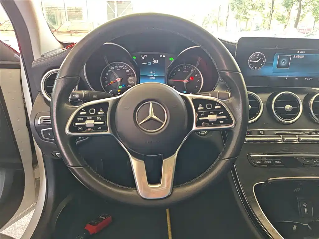 Mercedes-Benz C-Class 2019 — фото 3