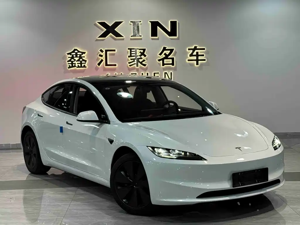 Tesla Model 3 2026