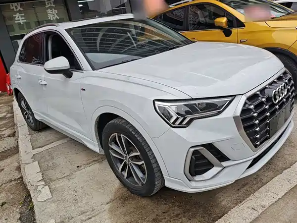Audi Q3 2021