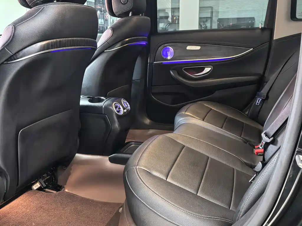 Mercedes-Benz E-Class 2019