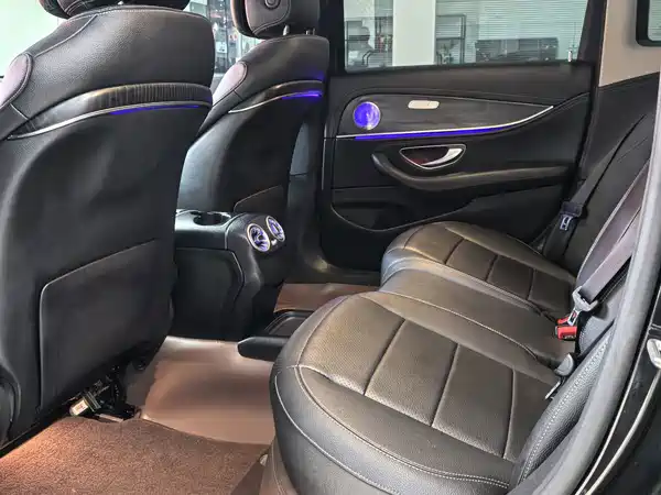 Mercedes-Benz E-Class 2019