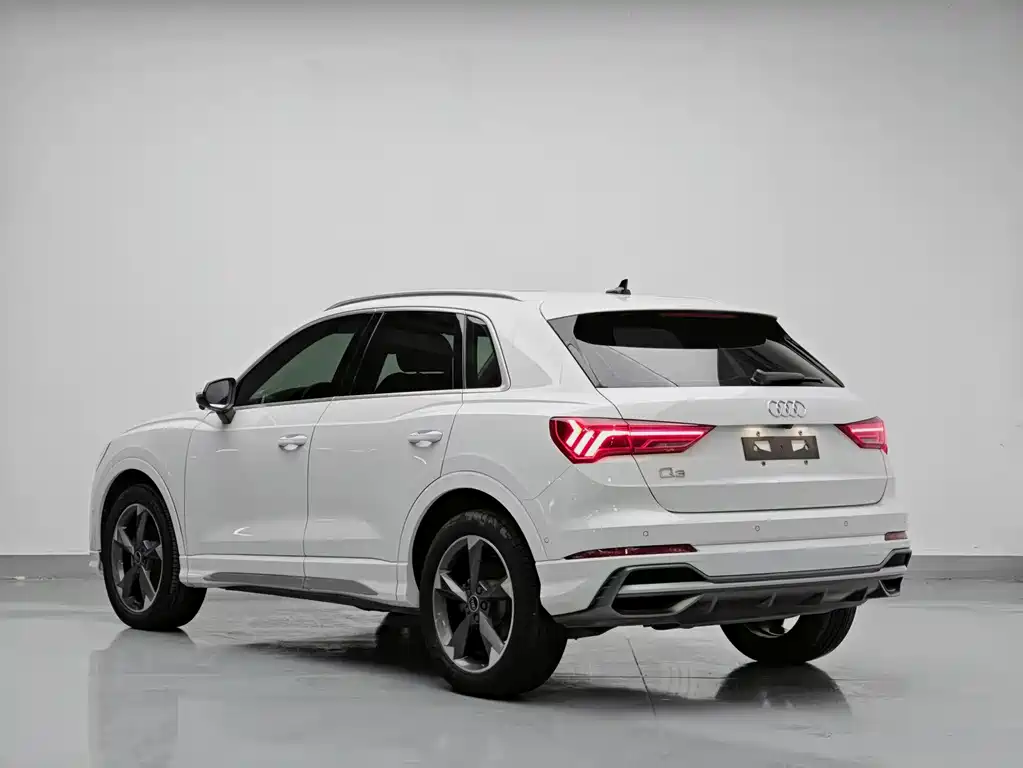 Audi Q3 2023