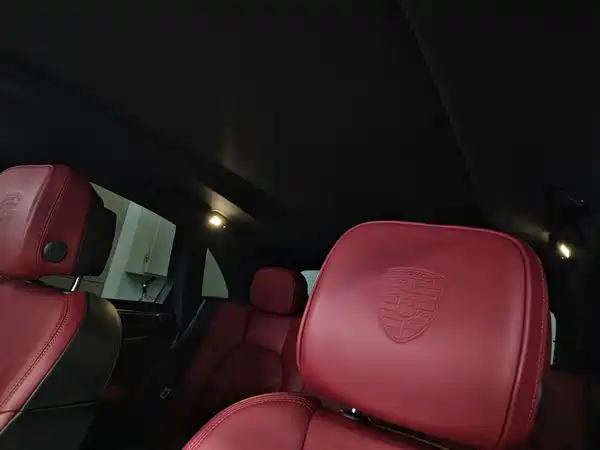 Porsche Macan 2023