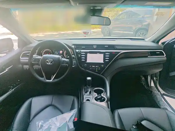 Toyota Camry 2018