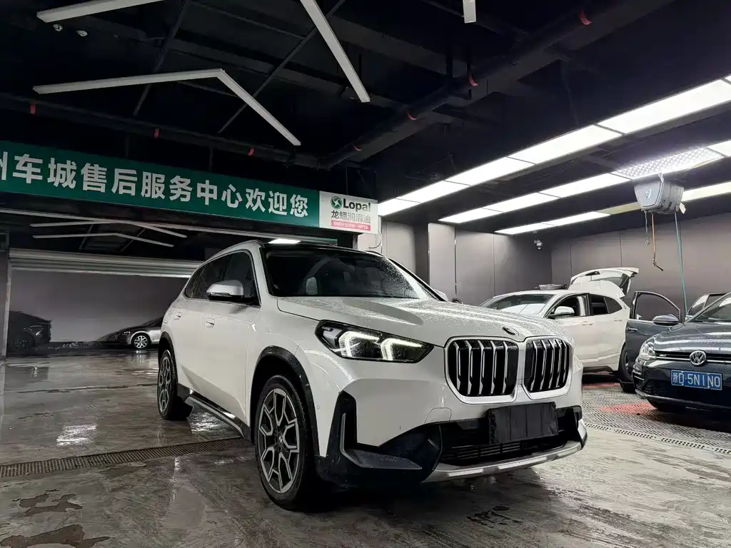 BMW X1 2024 — фото 1