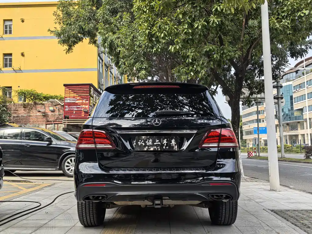 Mercedes-Benz GLE AMG 2019 — фото 6