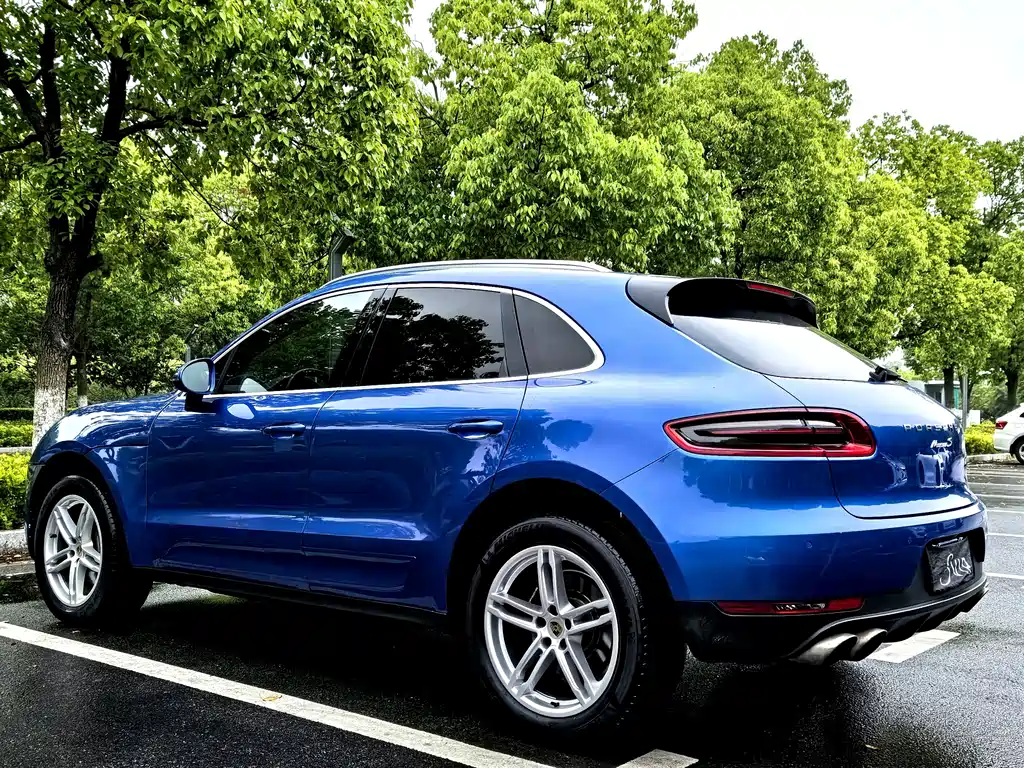 Porsche Macan 2015 — фото 13