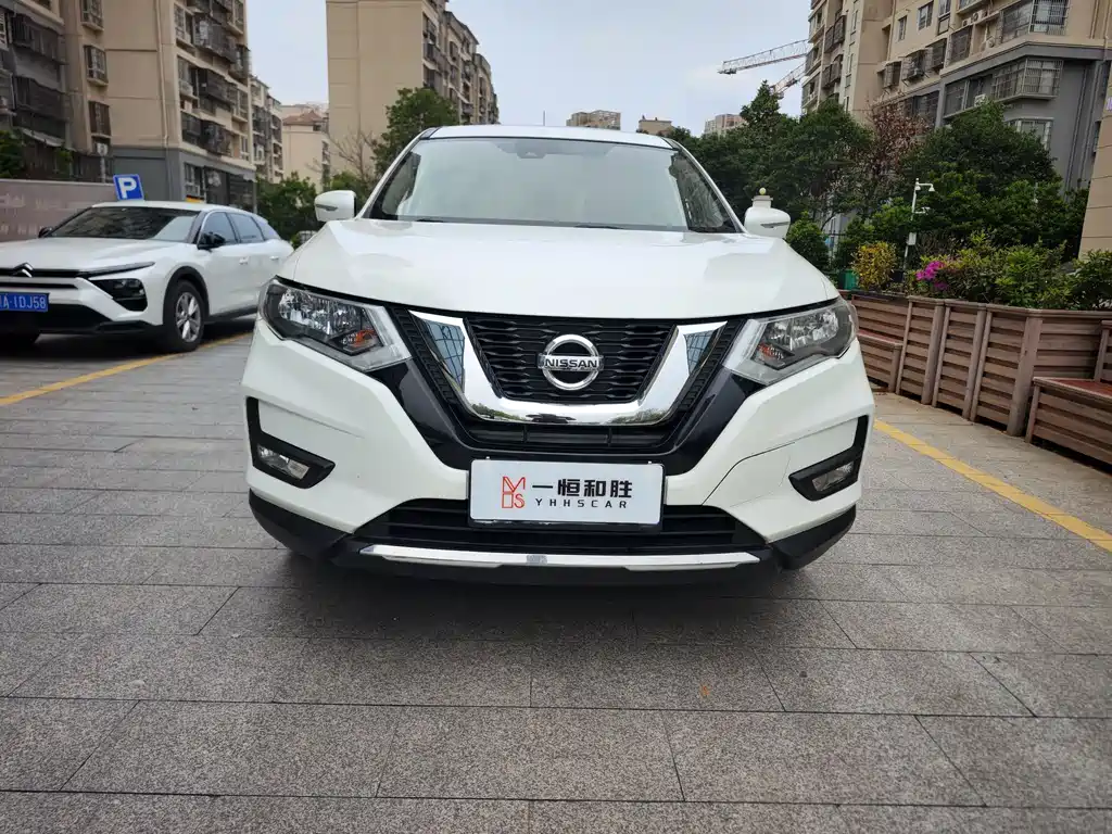 Nissan X-Trail 2020 — фото 2