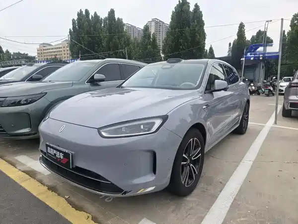 AITO M5 2025