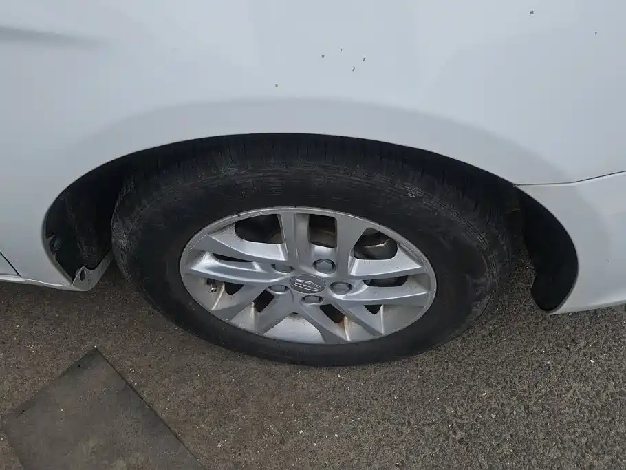 Geely Emgrand 2016