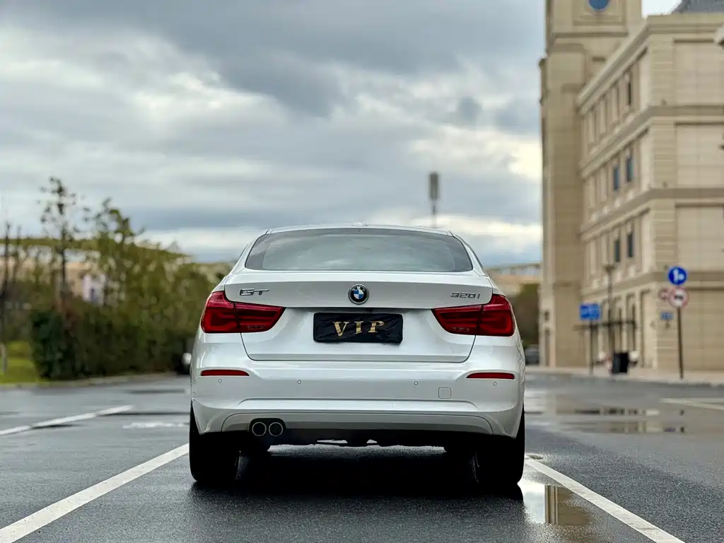BMW 3 Series GT 2018 — фото 8