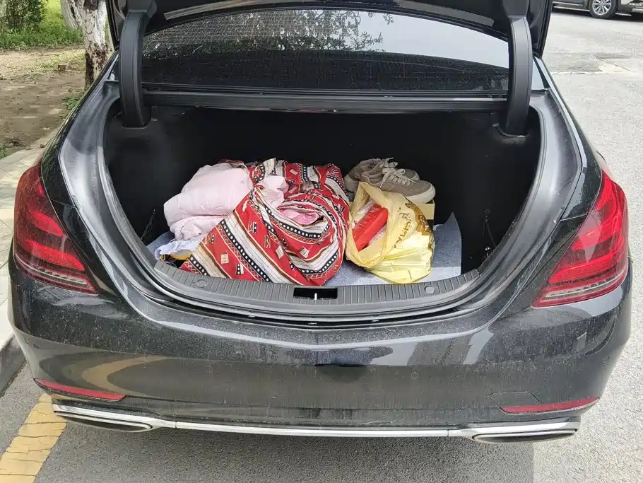 Mercedes-Benz S-Class 2020