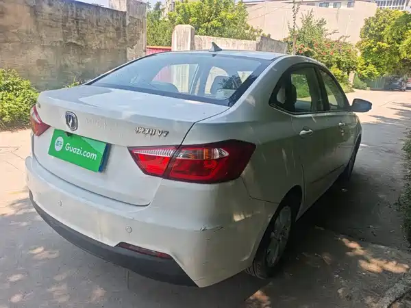 Changan Yuexiang V7 2018