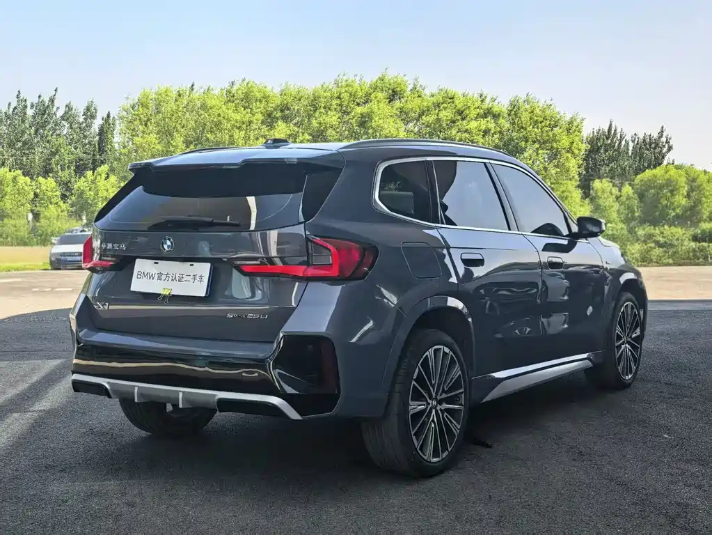 BMW X1 2023