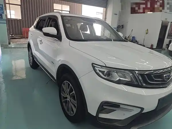 Geely Boyue 2018