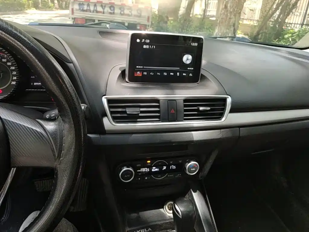 Mazda 3 Angkesela 2016 — фото 13