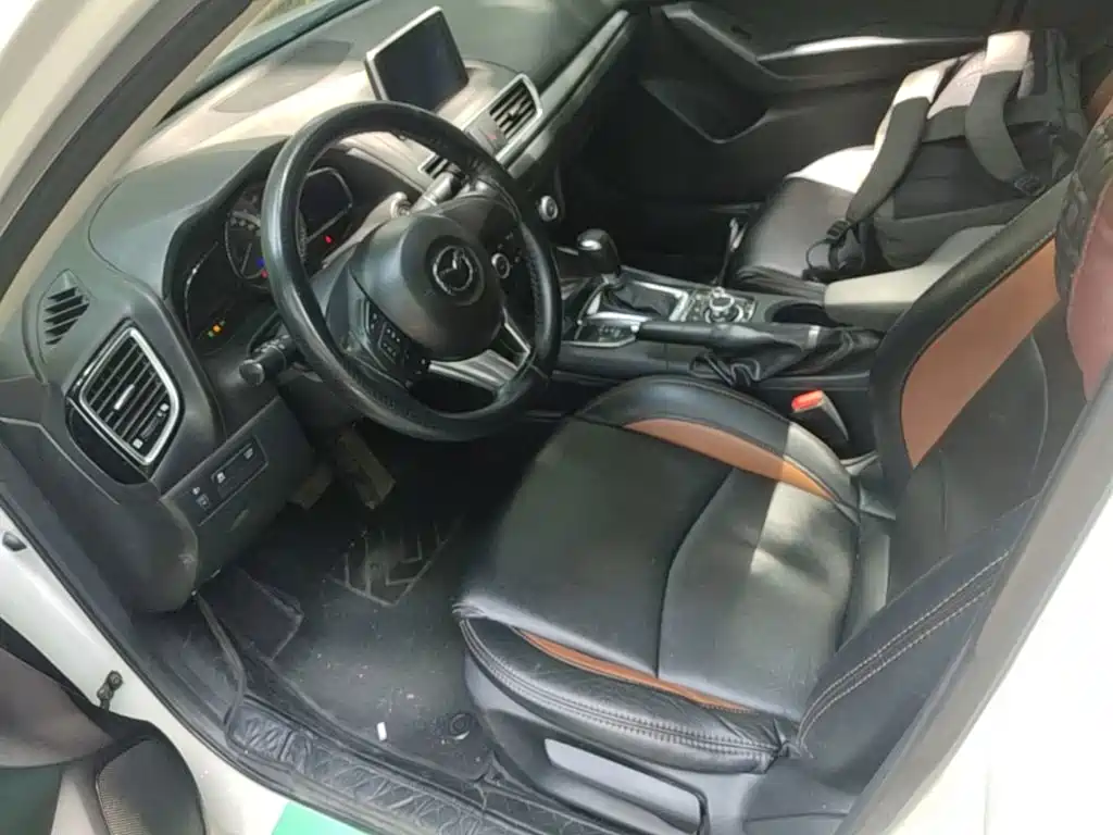 Mazda 3 Angkesela 2016 — фото 15