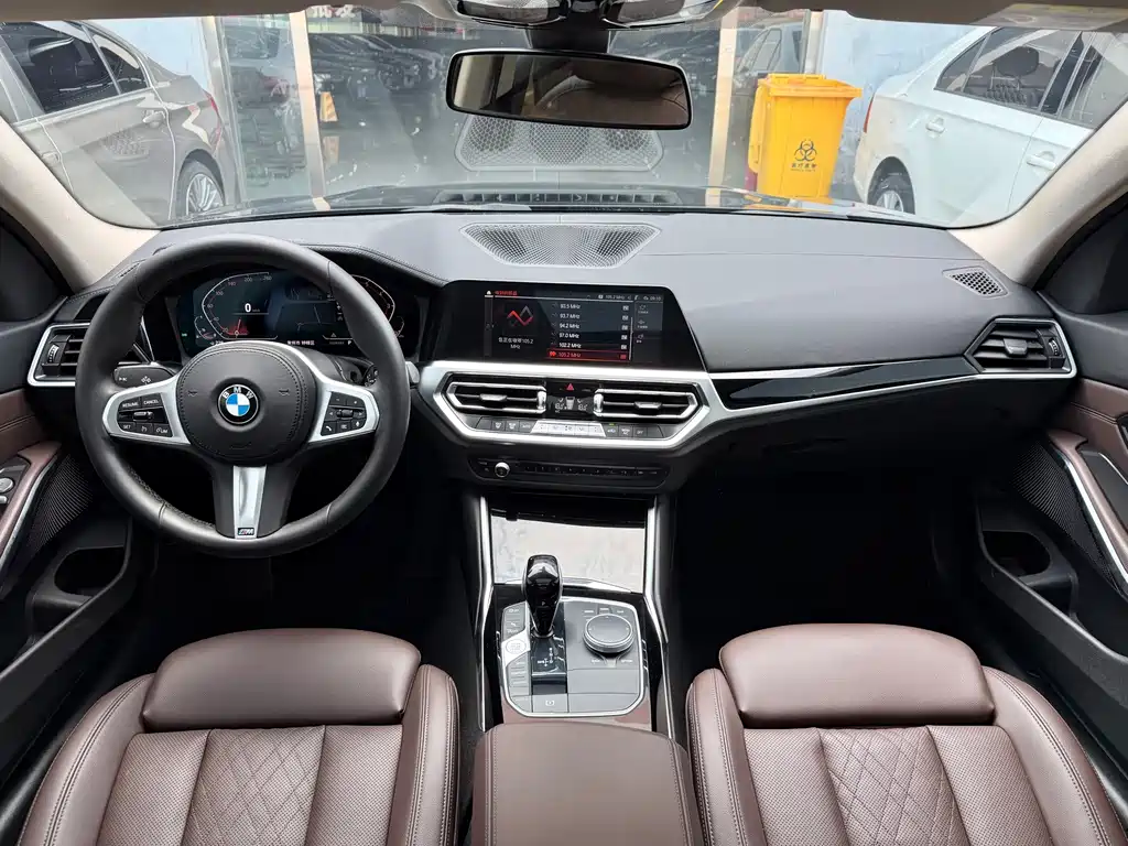 BMW 3 Series 2022