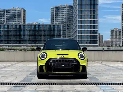 MINI MINI 2022