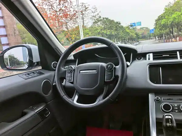 Land Rover Range Rover Sport 2015