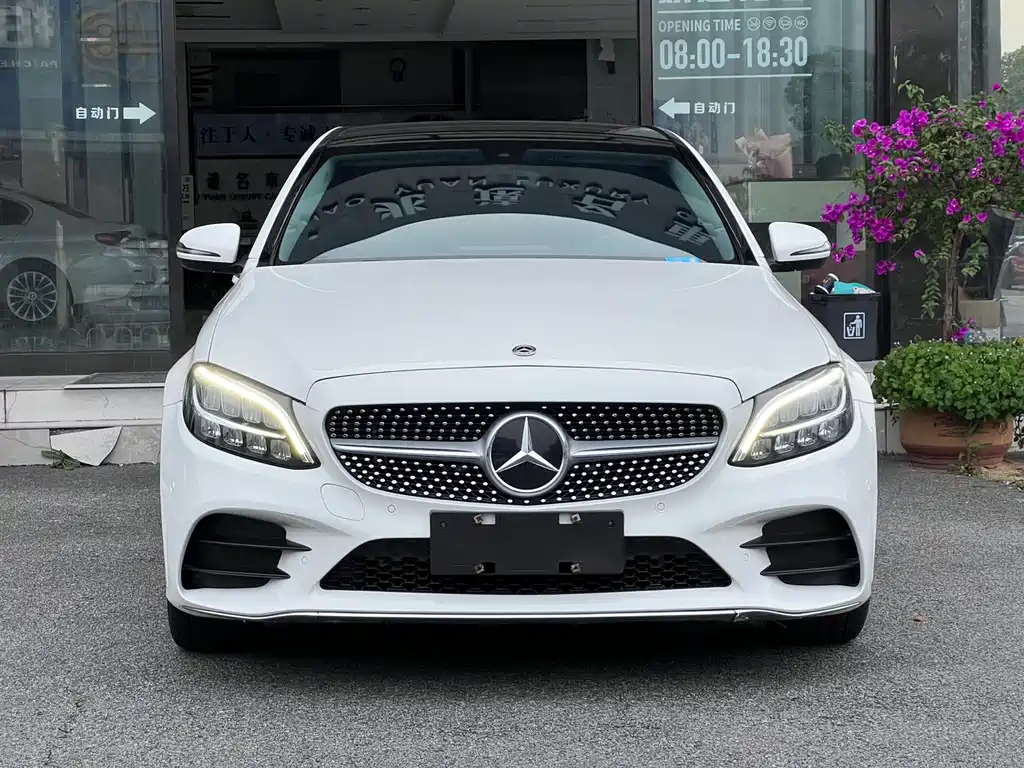 Mercedes-Benz C-Class 2020 — фото 2