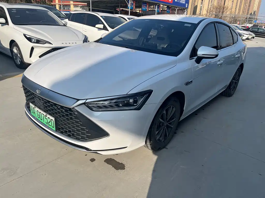 BYD Qin PLUS 2025 — фото 1
