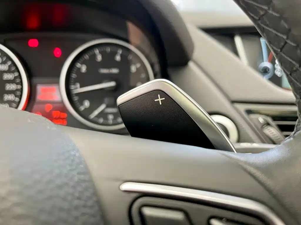 BMW X1 2015 — фото 15