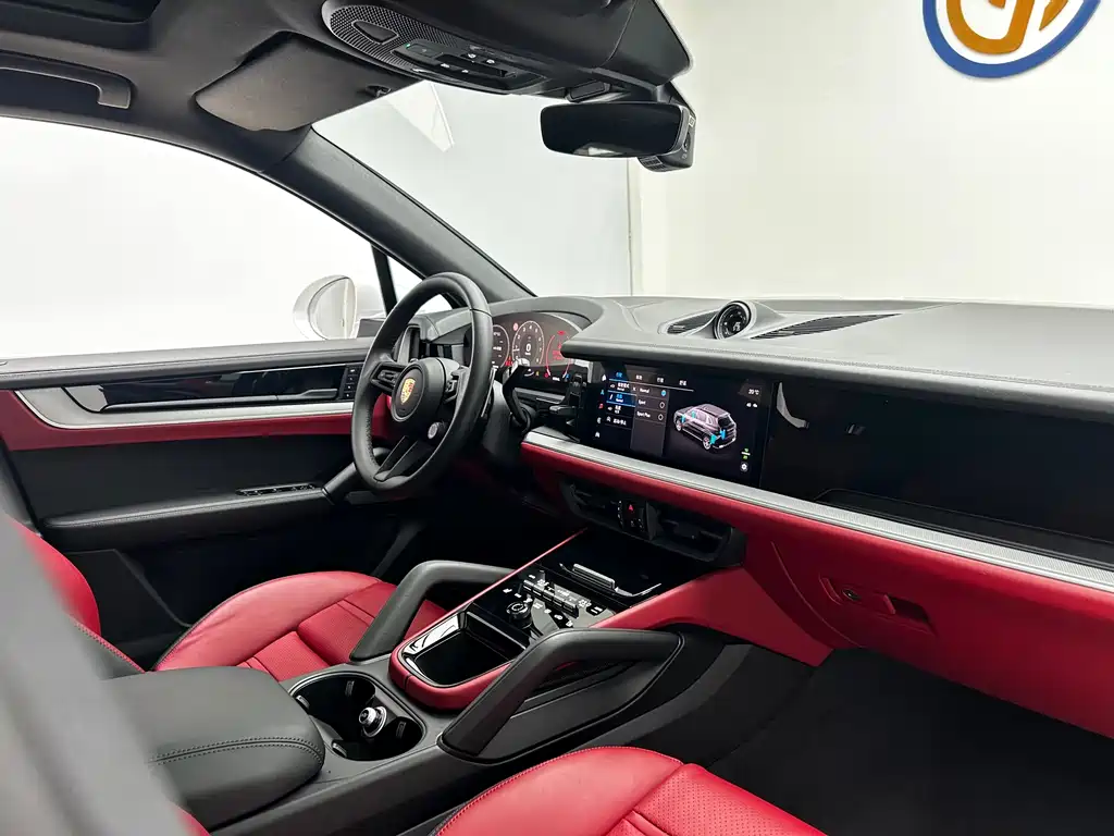 Porsche Cayenne 2025 — фото 19