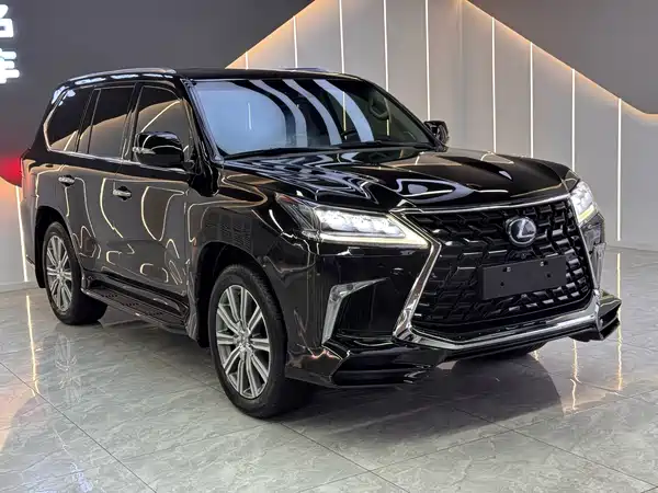 Lexus LX 2017