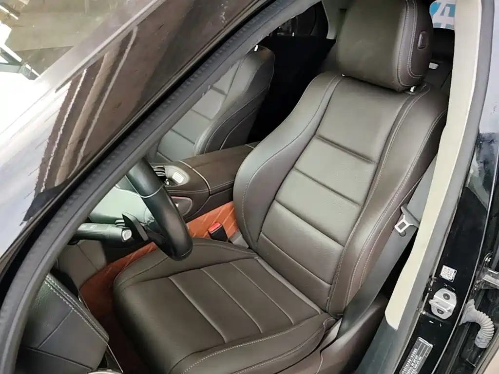 Mercedes-Benz GLE 2021 — фото 15