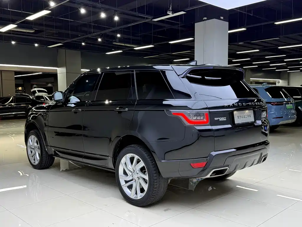 Land Rover Range Rover Sport 2018 — фото 16