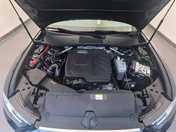 Audi A6L 2024