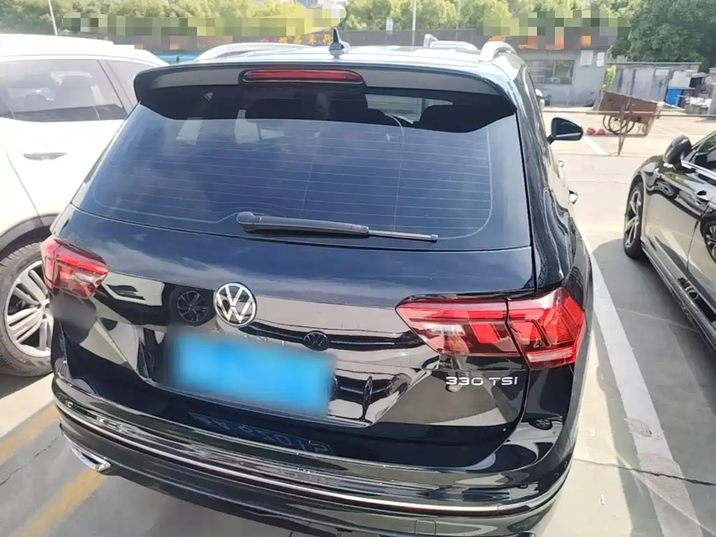 Volkswagen Tiguan L 2024