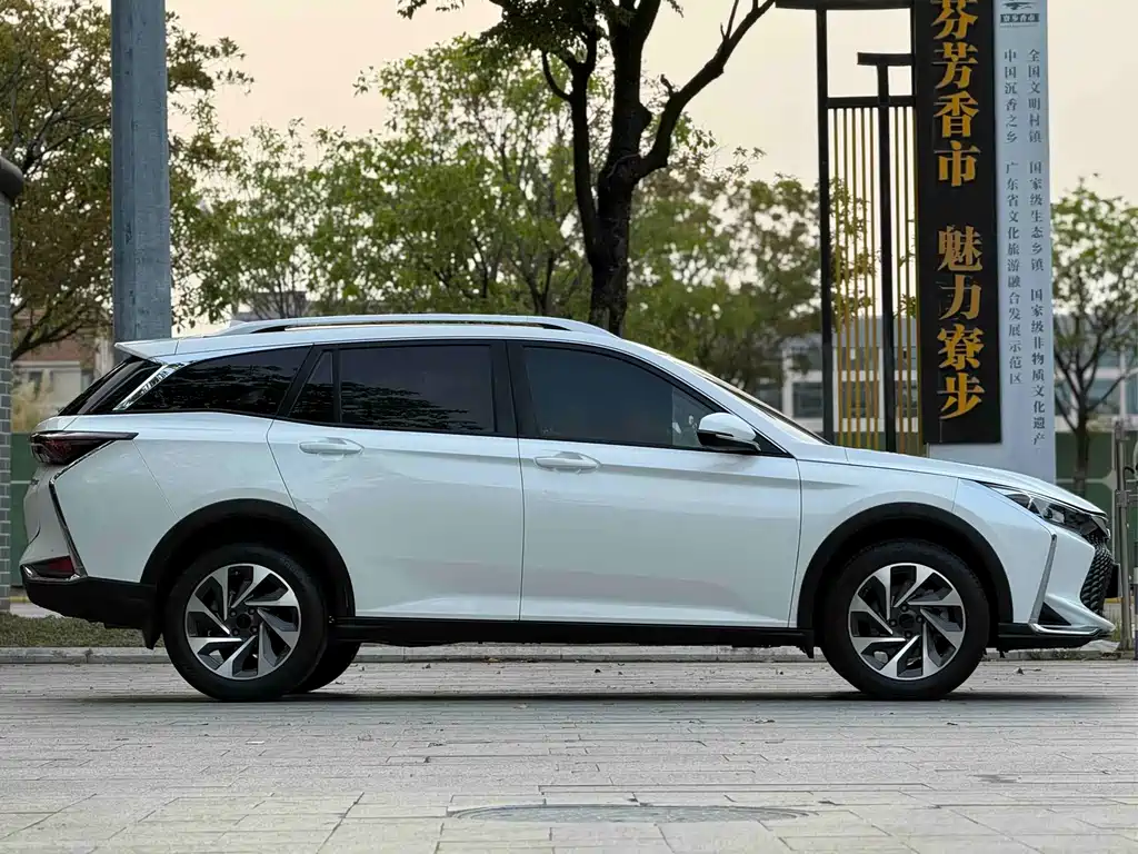 Dongfeng Yixuan GS 2021