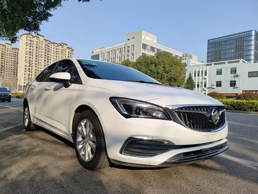 Buick Verano 2018 — фото 3