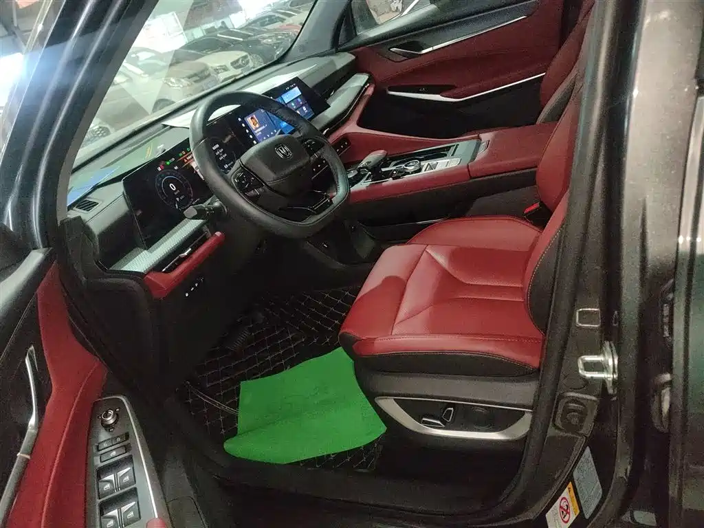 Changan CS75 PLUS 2022 — фото 15
