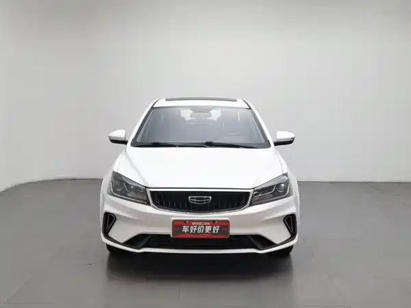 Geely Emgrand 2021