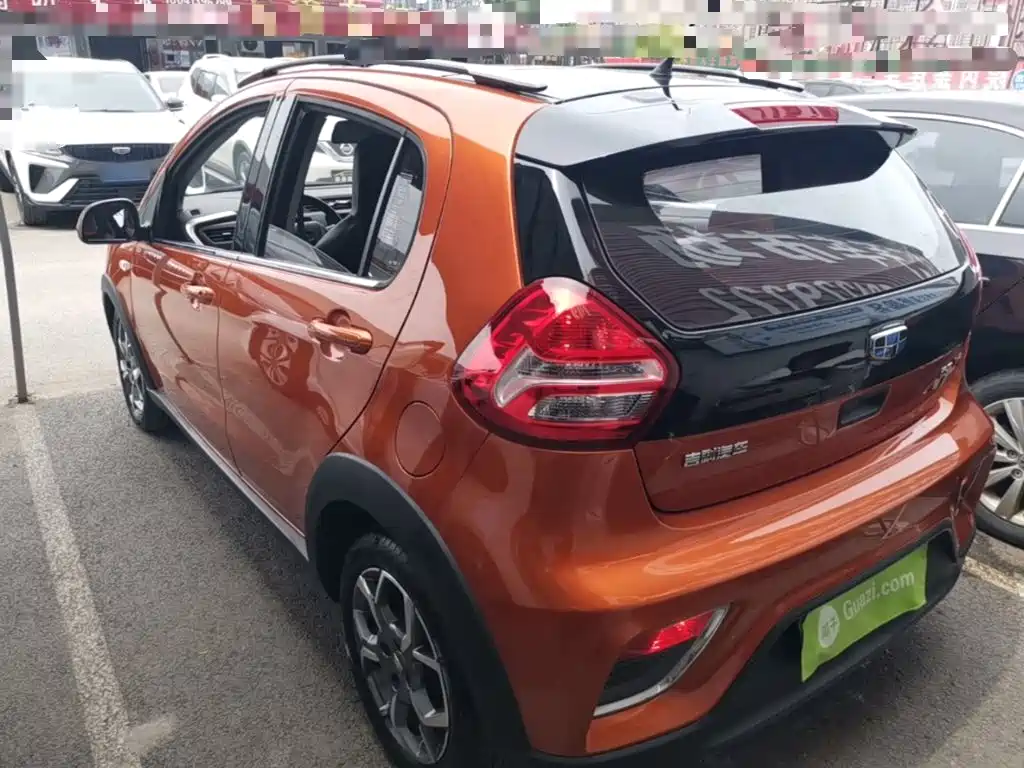 Geely Vision X1 2017