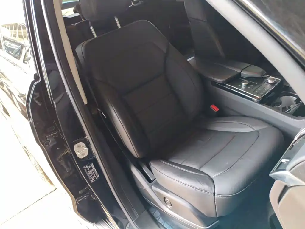 Mercedes-Benz GLE AMG 2017 — фото 25