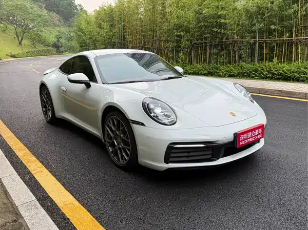 Porsche 911 2022