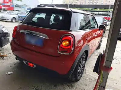 MINI MINI 2018