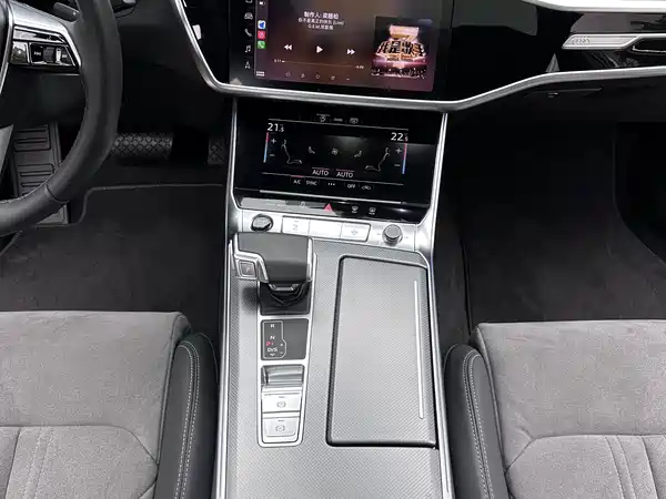 Audi A6L 2024
