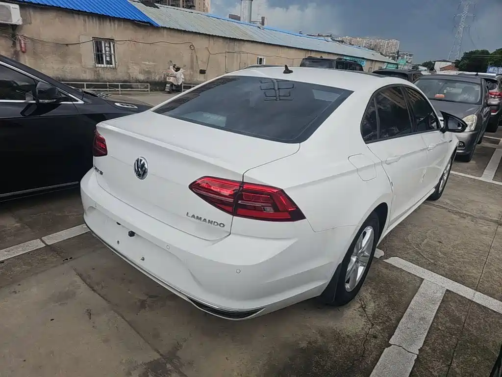 Volkswagen Lamando 2020