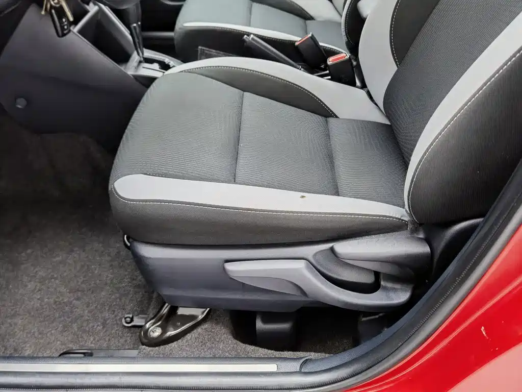 Toyota Yaris L 2022 — фото 20