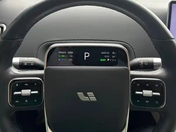 Li Auto L6 2024