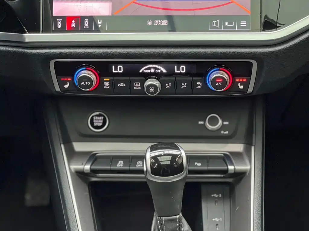 Audi Q3 2022 — фото 16