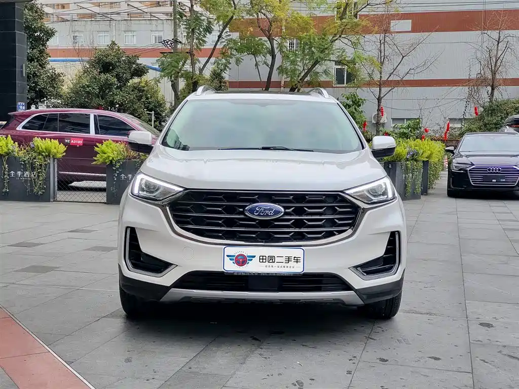 Ford Edge 2021 — фото 2
