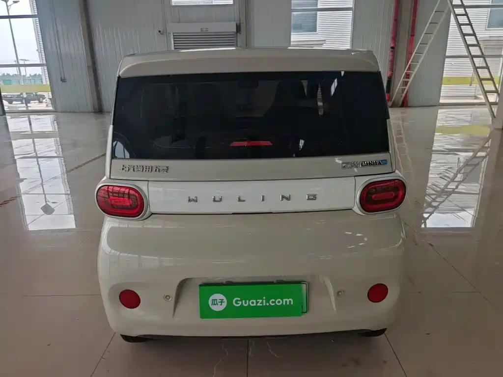 Wuling Hongguang MINIEV 2025